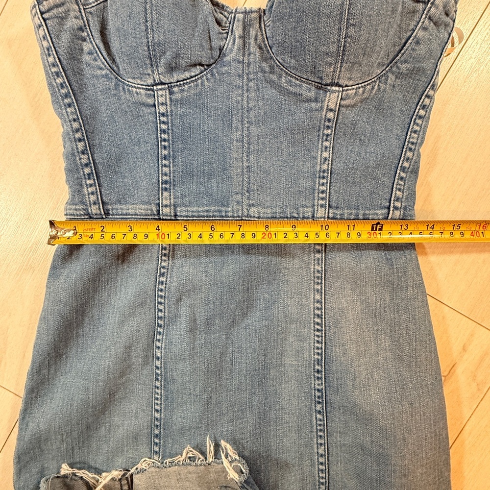 GRLFRND Gianna Denim Sweetheart Neck Bustier Midi Charmed Life Blue Dress Size S - Picture 13 of 16